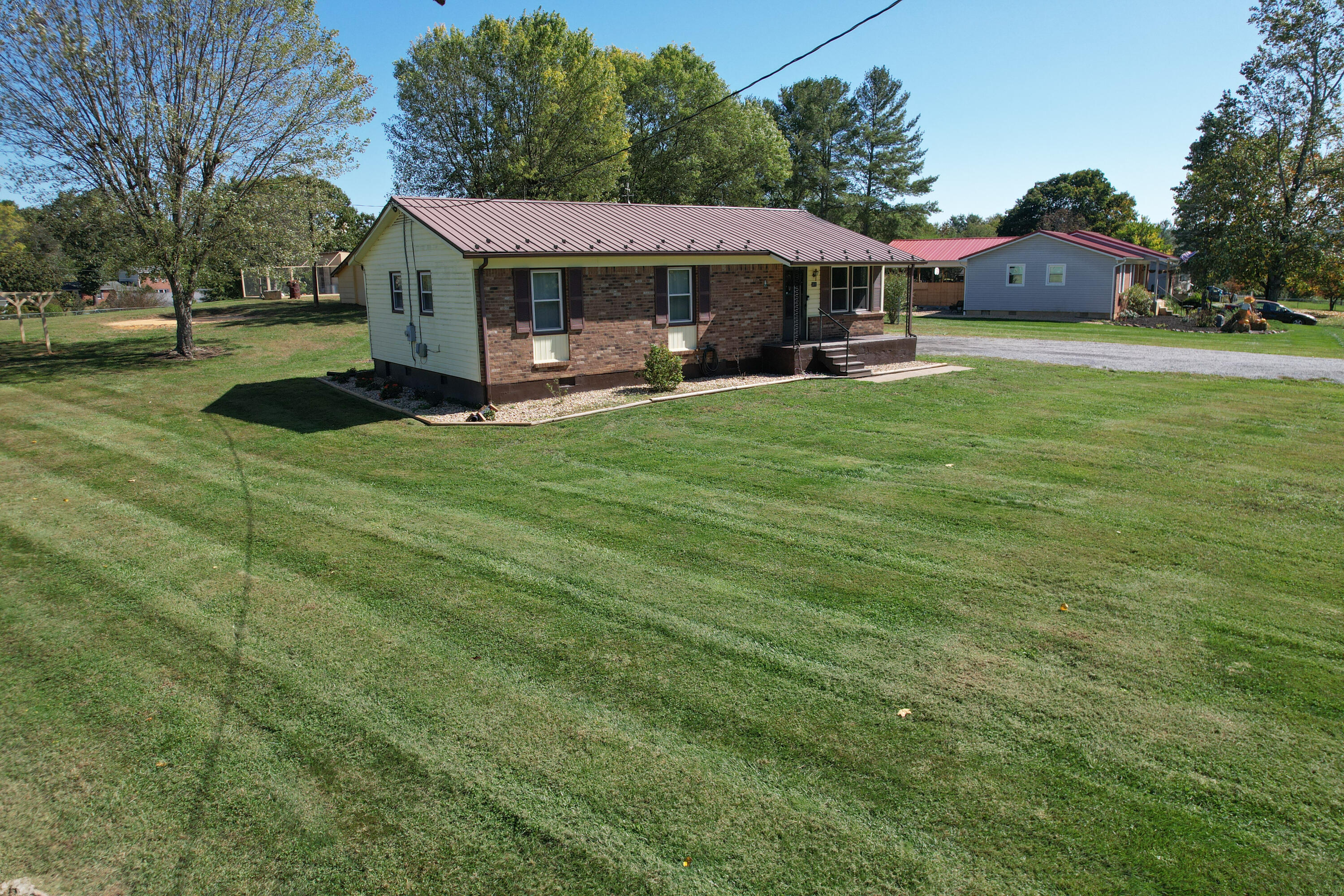 301 Timber Ridge Fincastle, VA 24090 - Photo 14 of 56 301 Timber Ridge