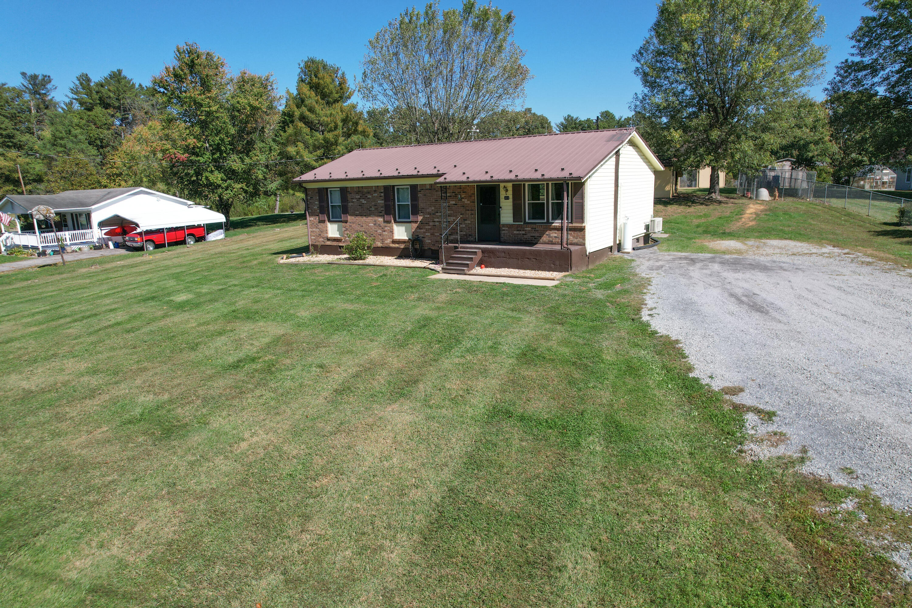 301 Timber Ridge Fincastle, VA 24090 - Photo 15 of 56 301 Timber Ridge