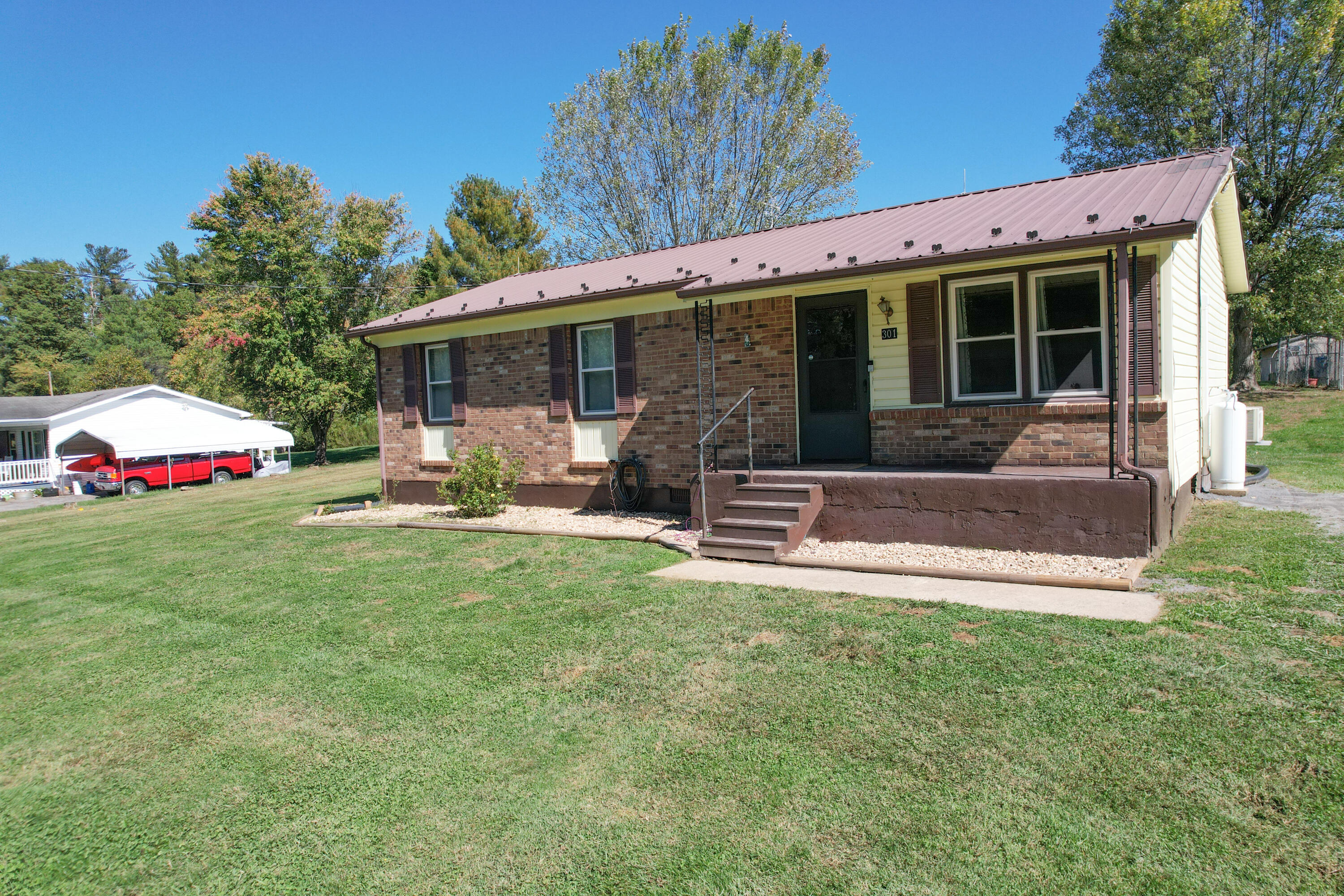 301 Timber Ridge Fincastle, VA 24090 - Photo 16 of 56 301 Timber Ridge