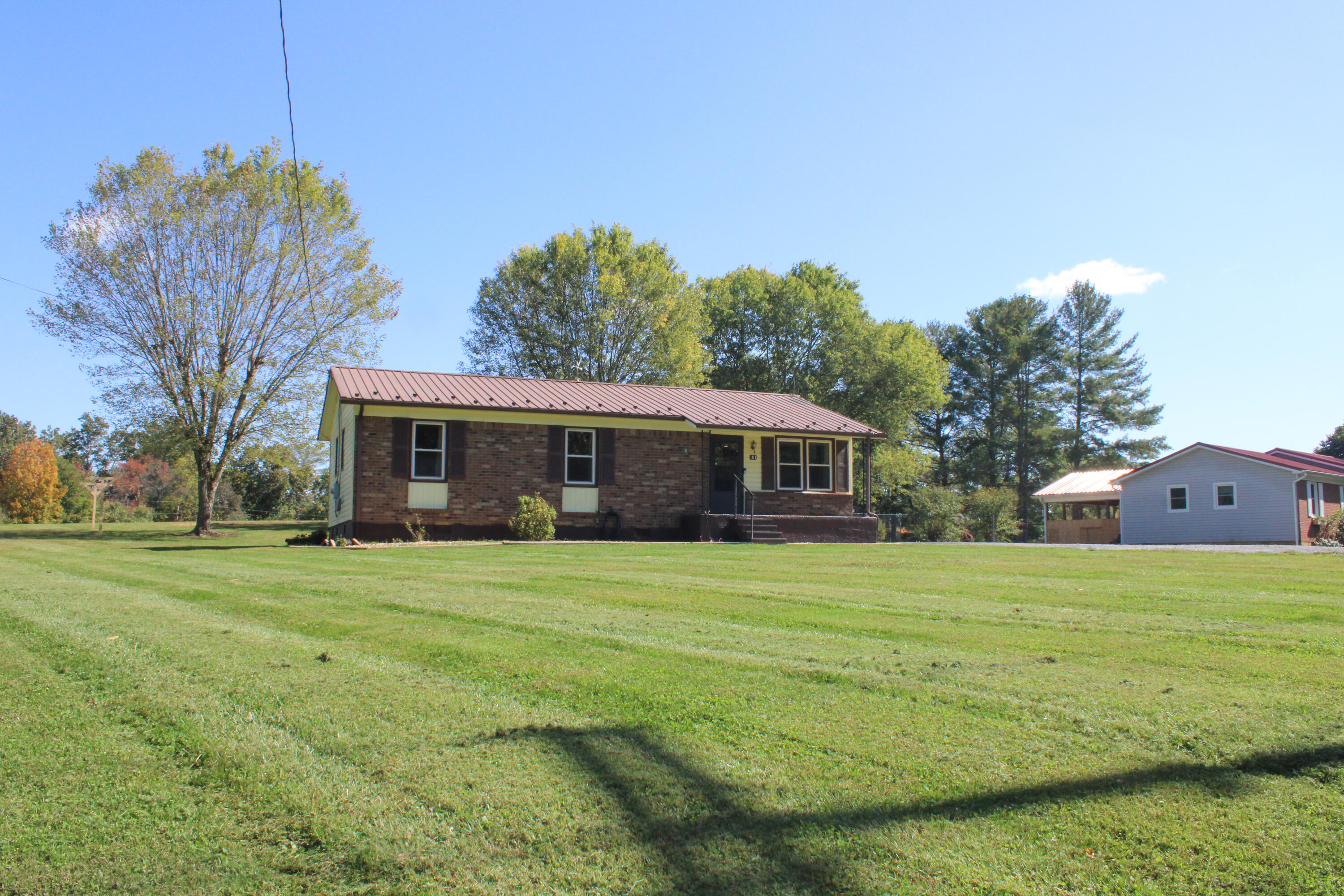 301 Timber Ridge Fincastle, VA 24090 - Photo 22 of 56 301 Timber Ridge