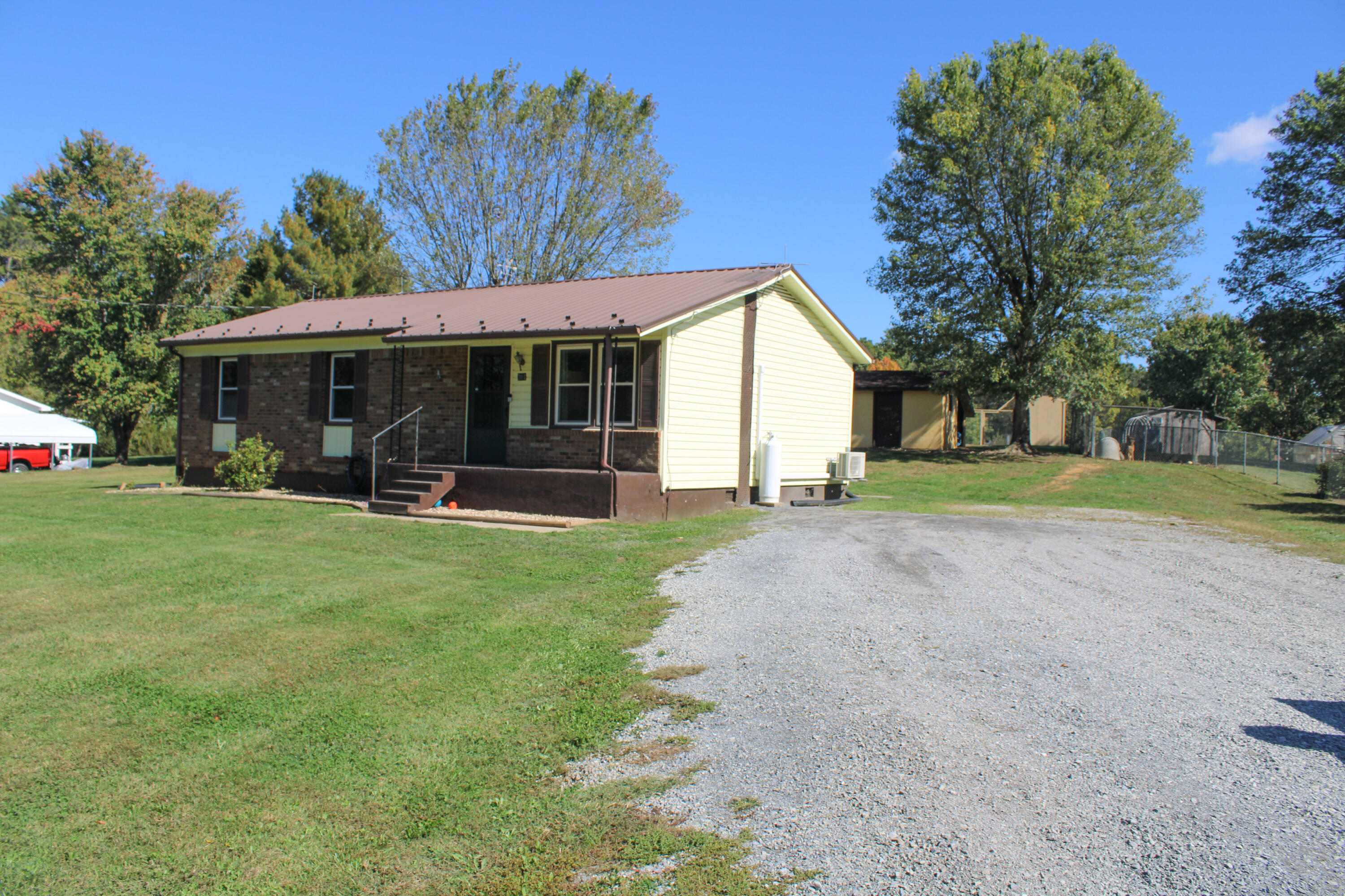 301 Timber Ridge Fincastle, VA 24090 - Photo 23 of 56 301 Timber Ridge