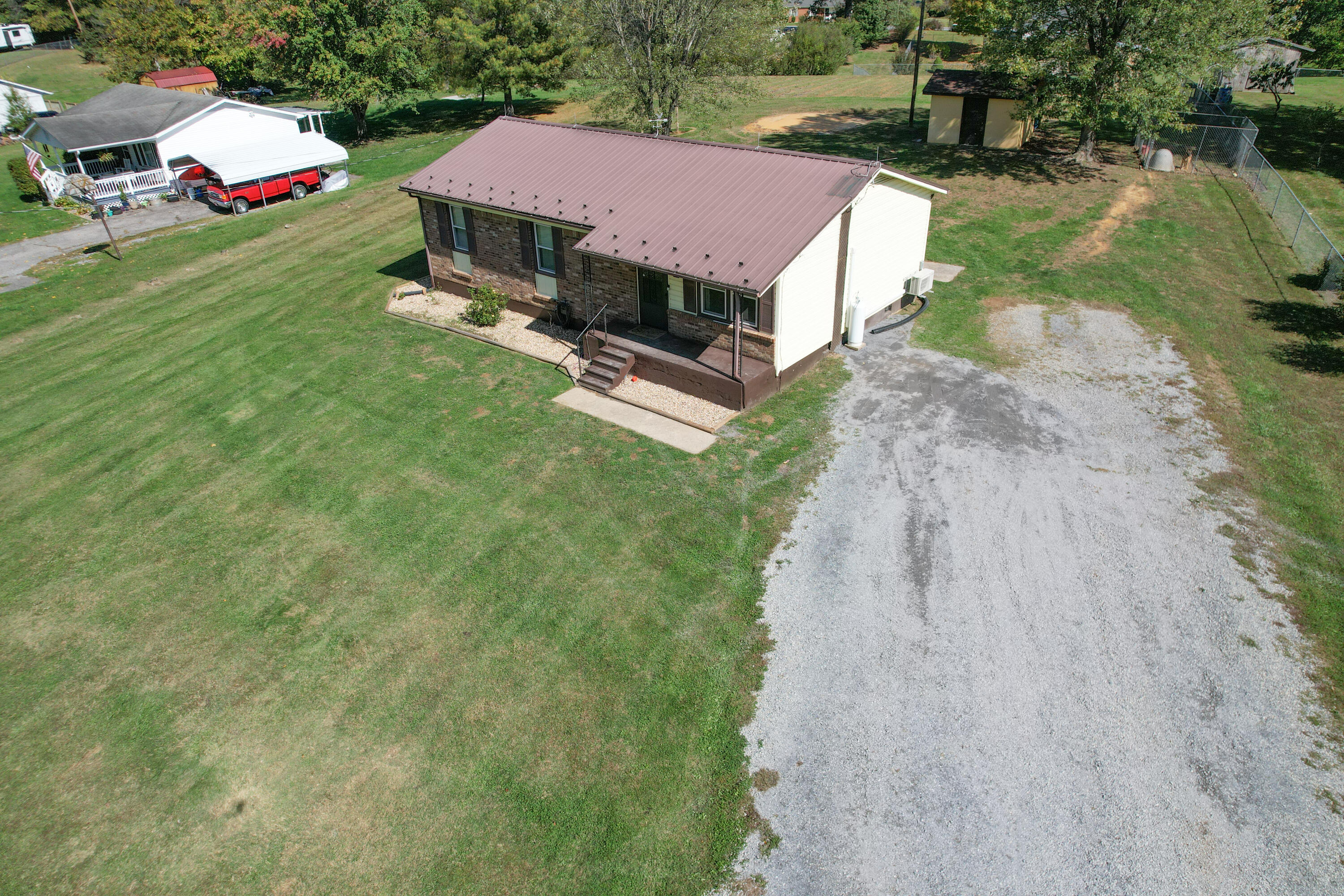 301 Timber Ridge Fincastle, VA 24090 - Photo 3 of 56 301 Timber Ridge