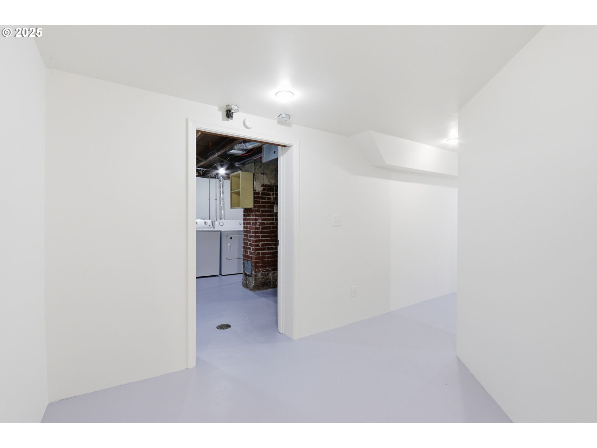 5919 Northeast 28th Avenue Portland, OR 97211 - Photo 20 of 44