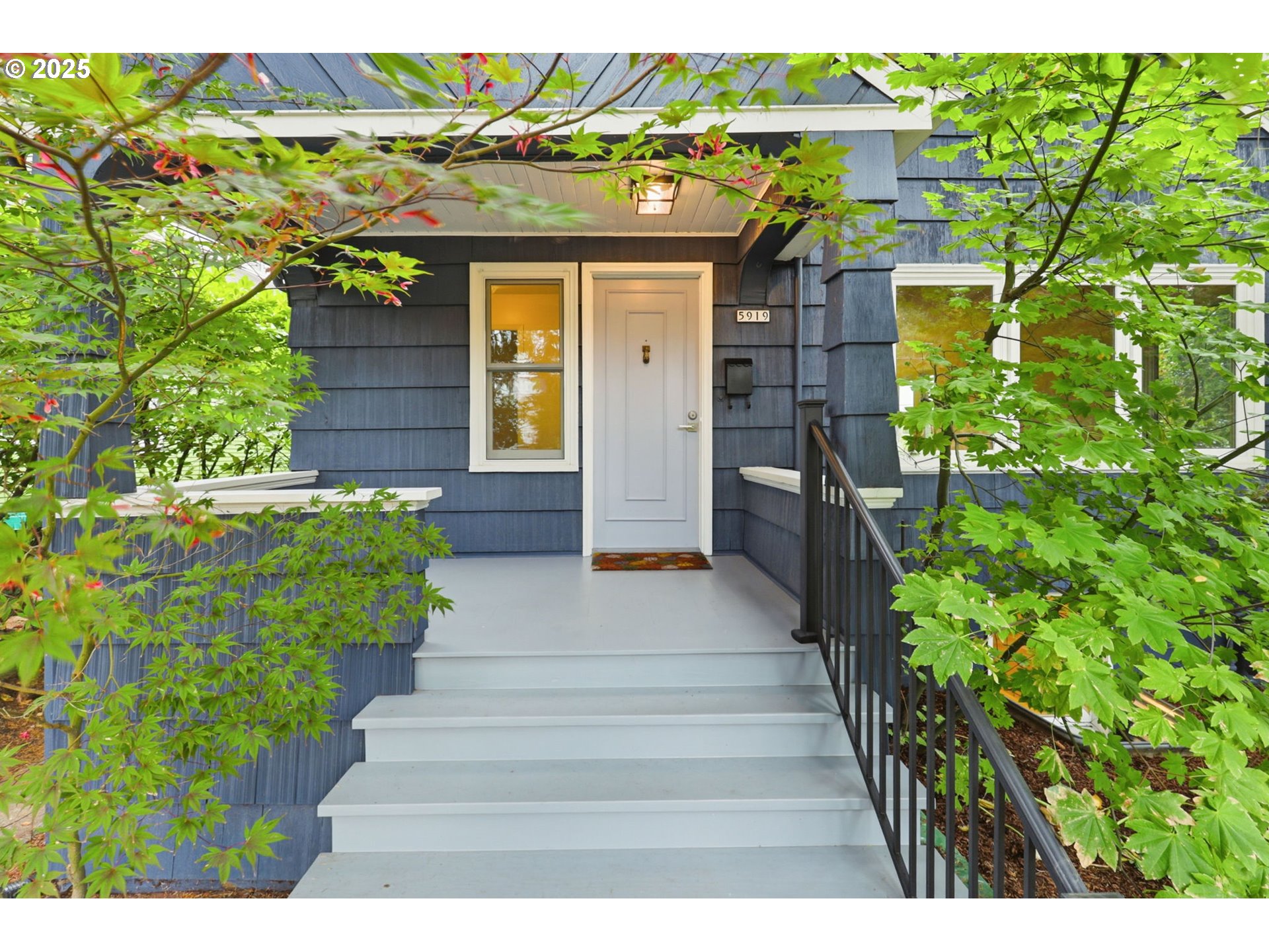 5919 Northeast 28th Avenue Portland, OR 97211 - Photo 2 of 44