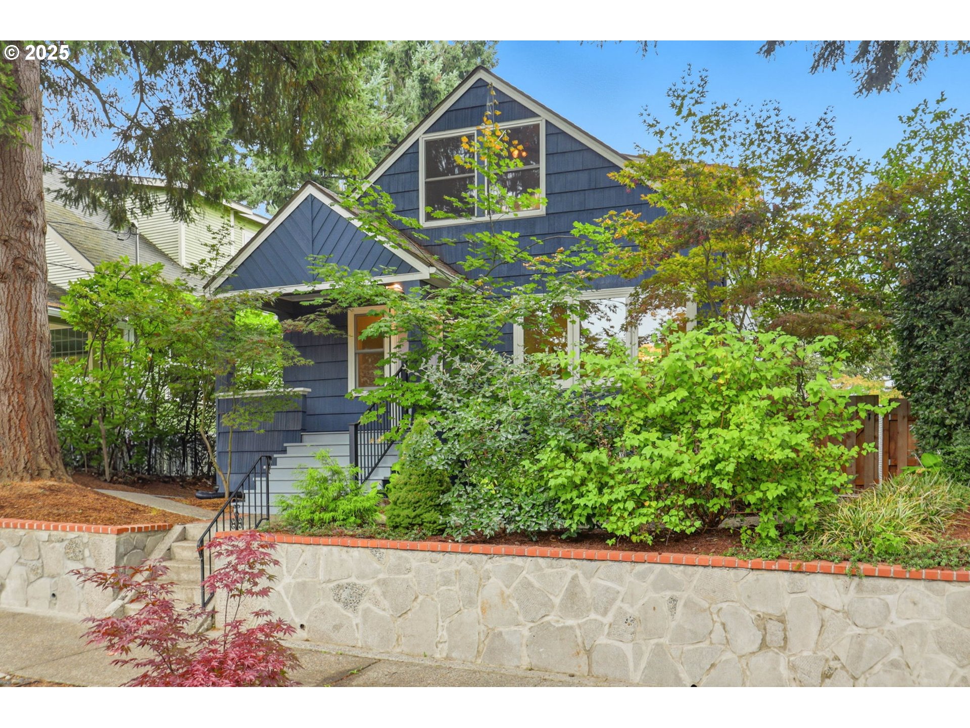 5919 Northeast 28th Avenue Portland, OR 97211 - Photo 43 of 44