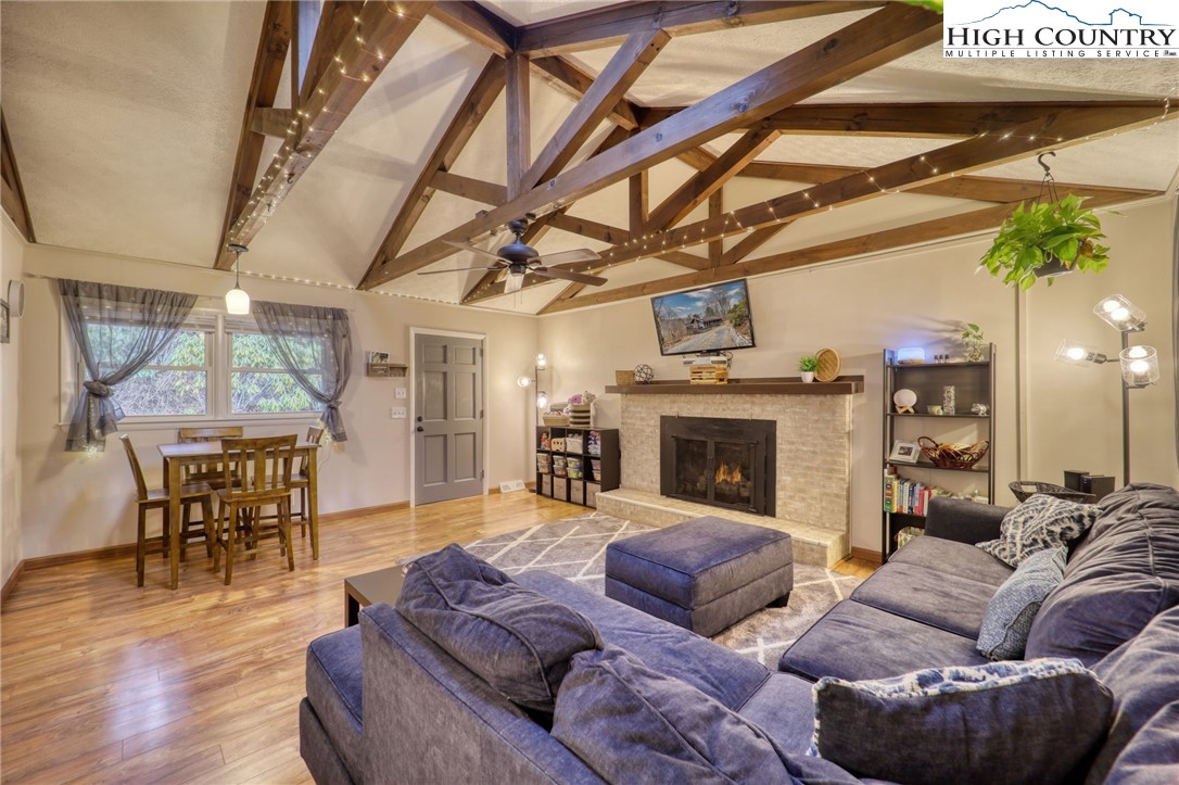 146 Parkway Ridge Boone, NC 28607 - Photo 2 of 35 Gallery Image 2