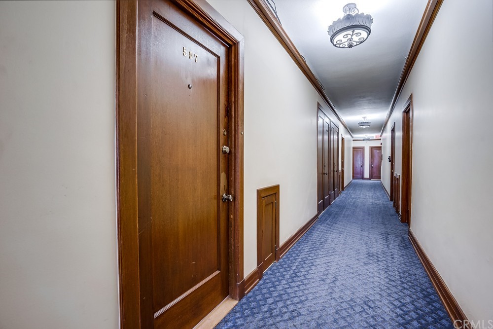 315 West 3rd Street, Unit 507 Long Beach, CA 90802 - Photo 5 of 25 a view of hallway