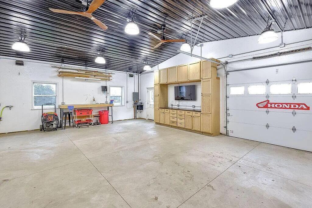 11901 Dunham Road Mount Vernon, OH 43050 - Photo 29 of 36 29_beyc6a78e0e045ee4