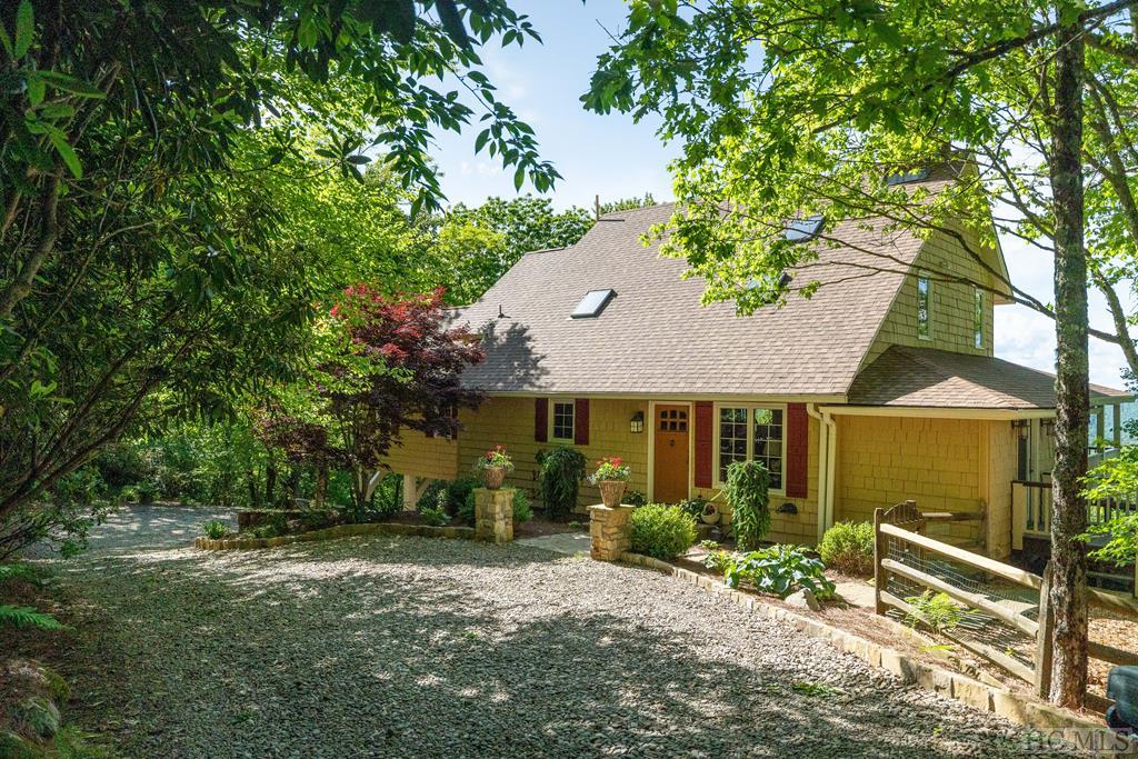 285 Worley Road Highlands, NC 28741 - Photo 2 of 49 Gallery Image 2