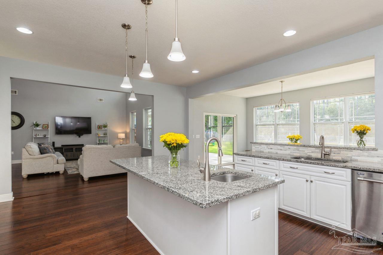 145 Symphony Way Freeport, FL 32439 - Photo 20 of 46