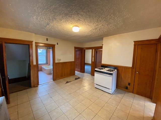 113 Summer Street Woonsocket, RI 02895 - Photo 14 of 27