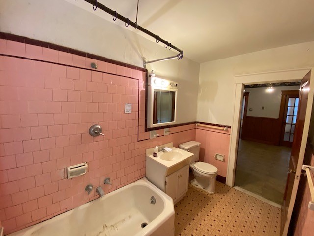 113 Summer Street Woonsocket, RI 02895 - Photo 7 of 27
