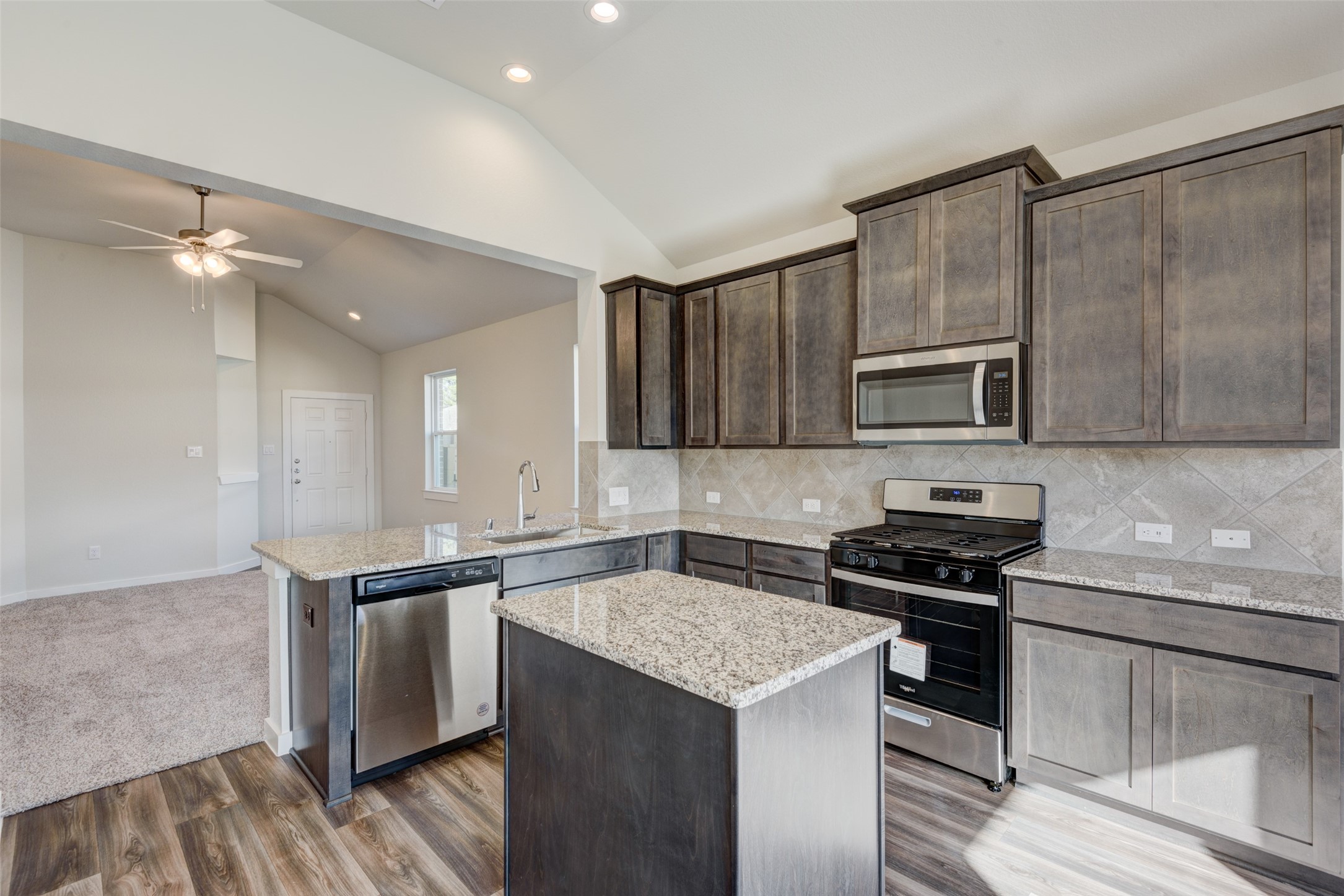 7851 Grand Louis Way Spring, TX 77379 - Photo 9 of 20