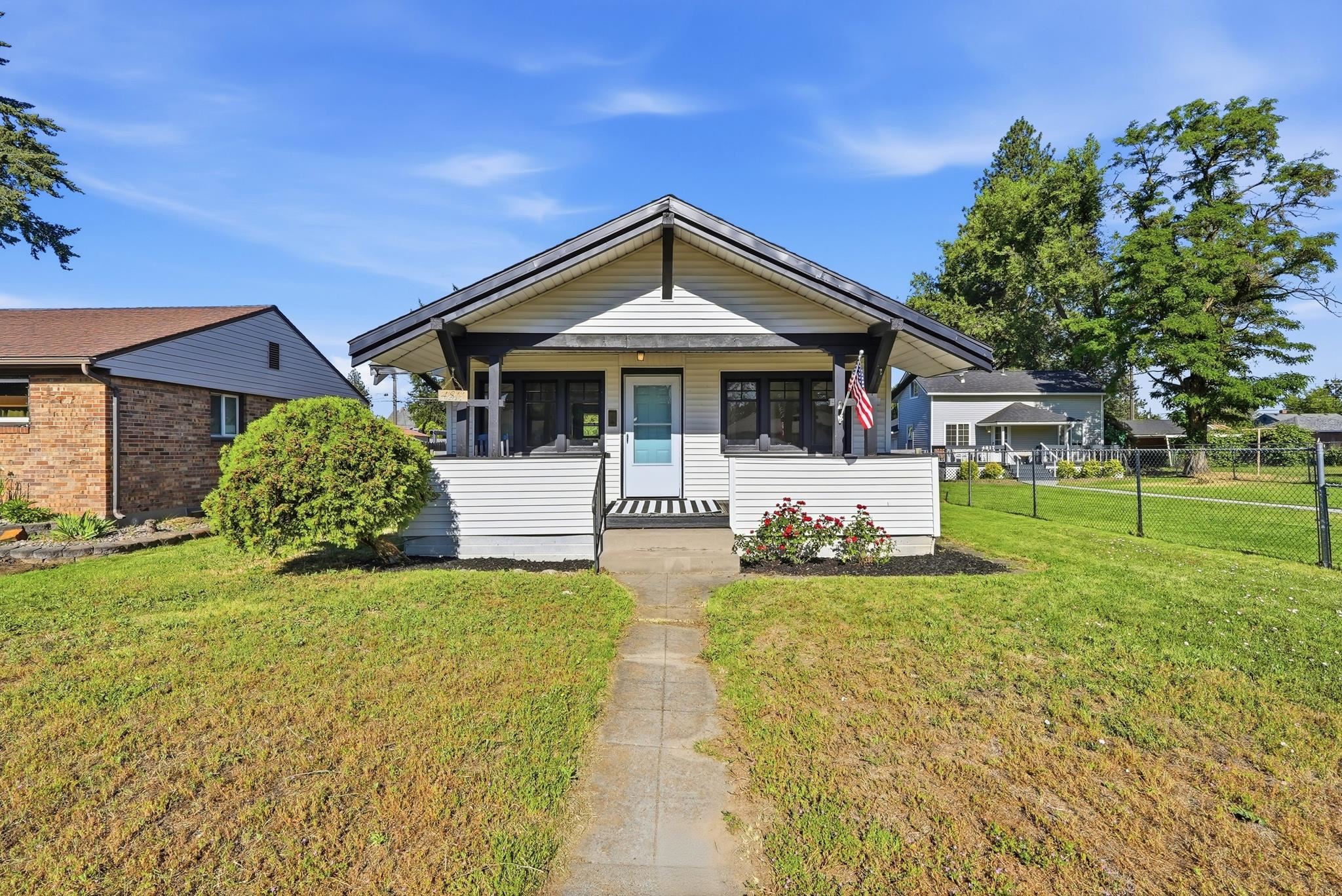 4811 North Walnut Street Spokane, WA 99205 - Photo 2 of 10