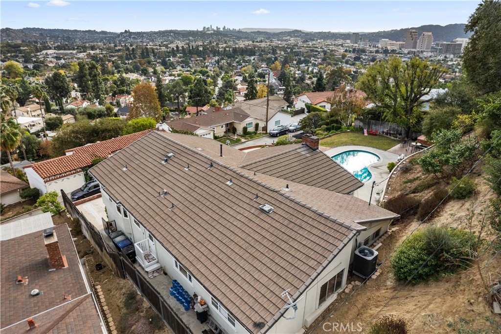 909 Cavanagh Road Glendale, CA 91207 - Photo 9 of 58