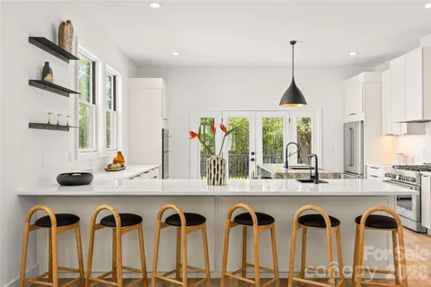 $1,400,000 | 1344 Richland Drive, Charlotte, NC 28211