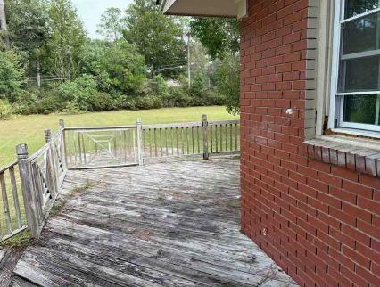 904 Barbara Circle Southwest Moultrie, GA 31768 - Photo 11 of 20 a view of balcony with wooden floor and fence