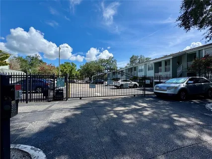 $185,000 | 5440 South MacDill Avenue, Unit 1I, Tampa, FL 33611