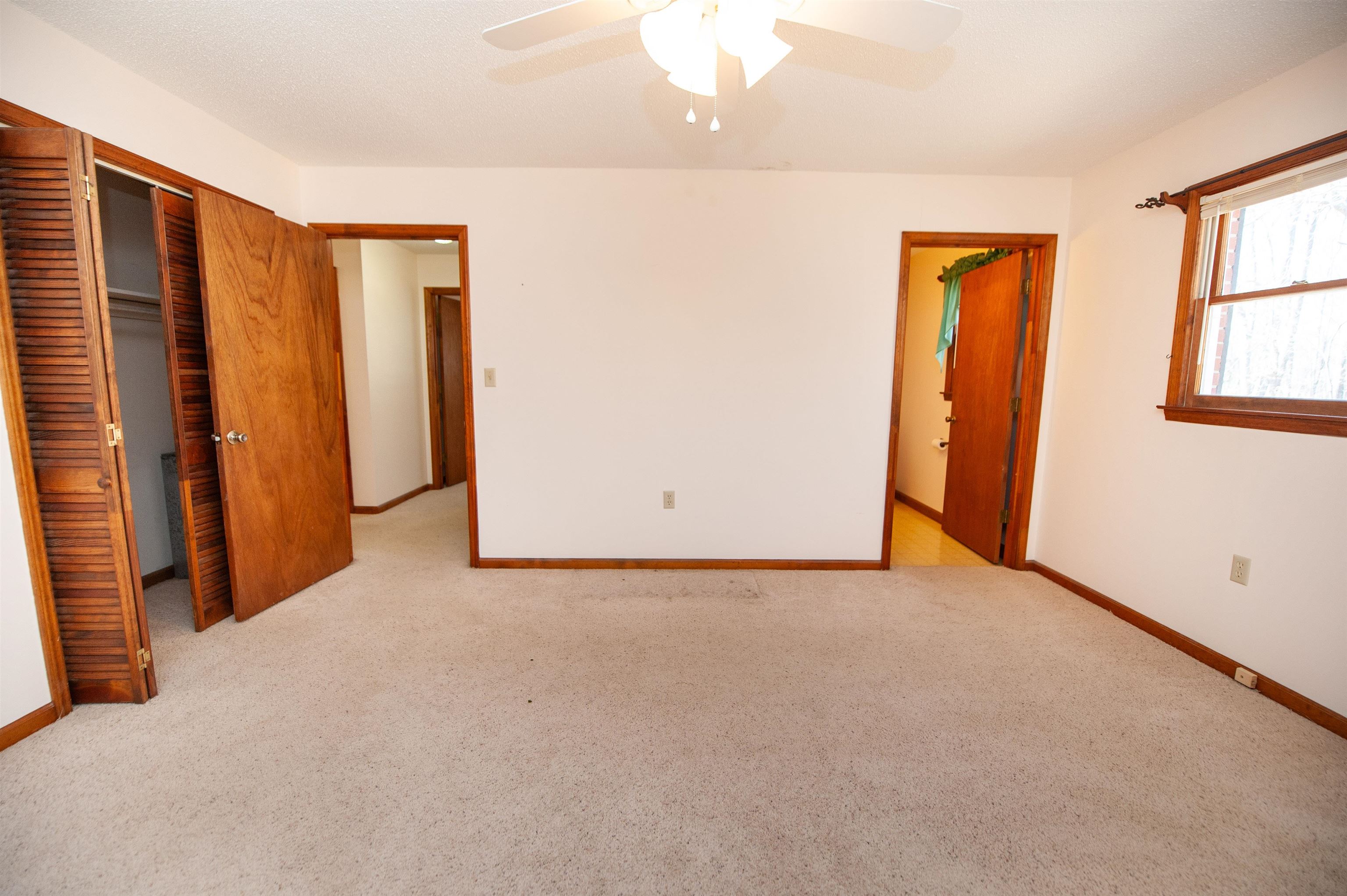 2611 Highway 92 Enoree, SC 29335 - Photo 21 of 39