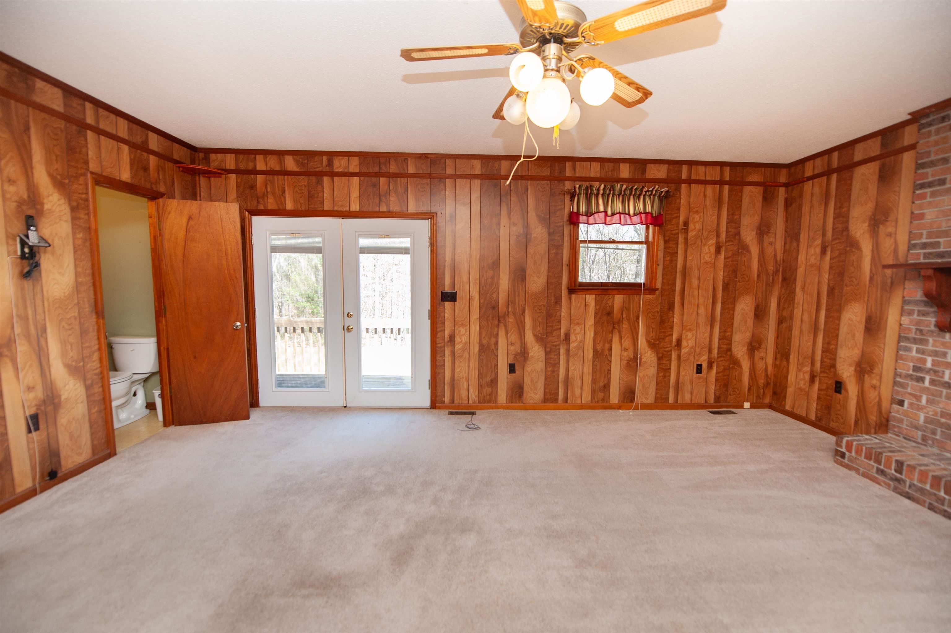 2611 Highway 92 Enoree, SC 29335 - Photo 10 of 39