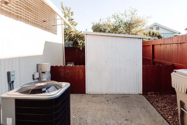 $195,000 | 3426 Elite Drive, Sacramento, CA 95823