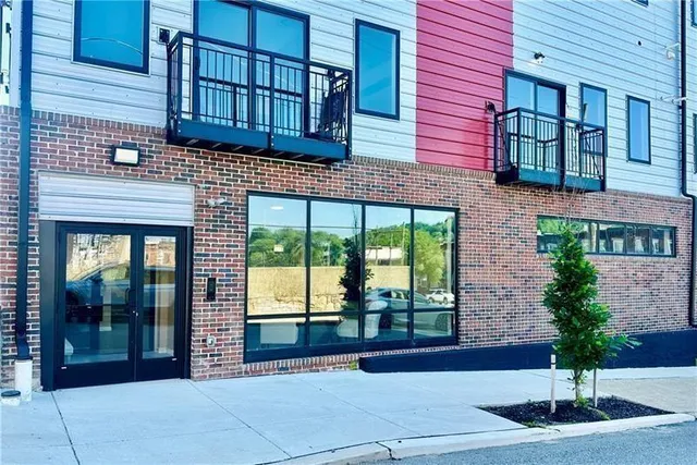 $499,000 | 3809 Liberty Avenue, Unit 201, Pittsburgh, PA 15201