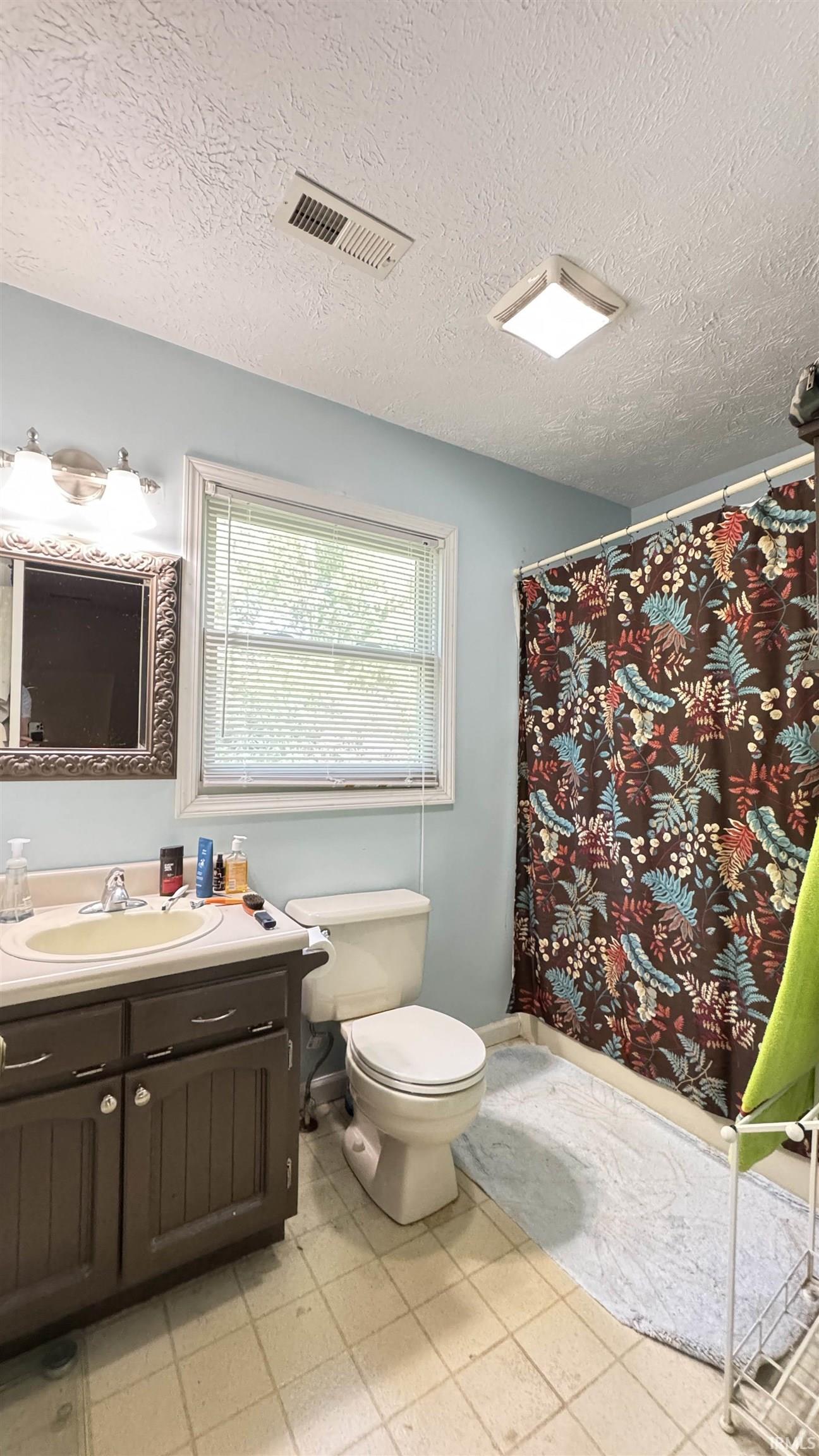 1006 Carleton Court Bloomington, IN 47401 - Photo 5 of 11