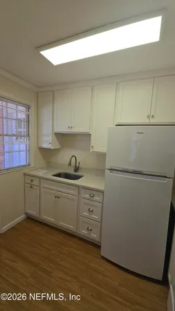 $1,725 | 3665 St Johns Avenue, Jacksonville, FL 32205