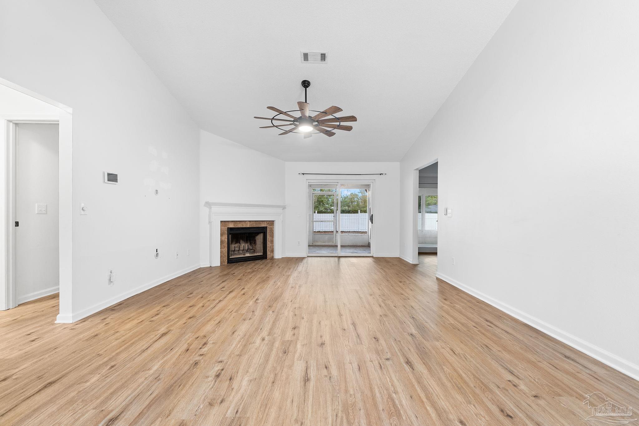 12609 Meadson Road Pensacola, FL 32506 - Photo 3 of 38 Gallery Image 3