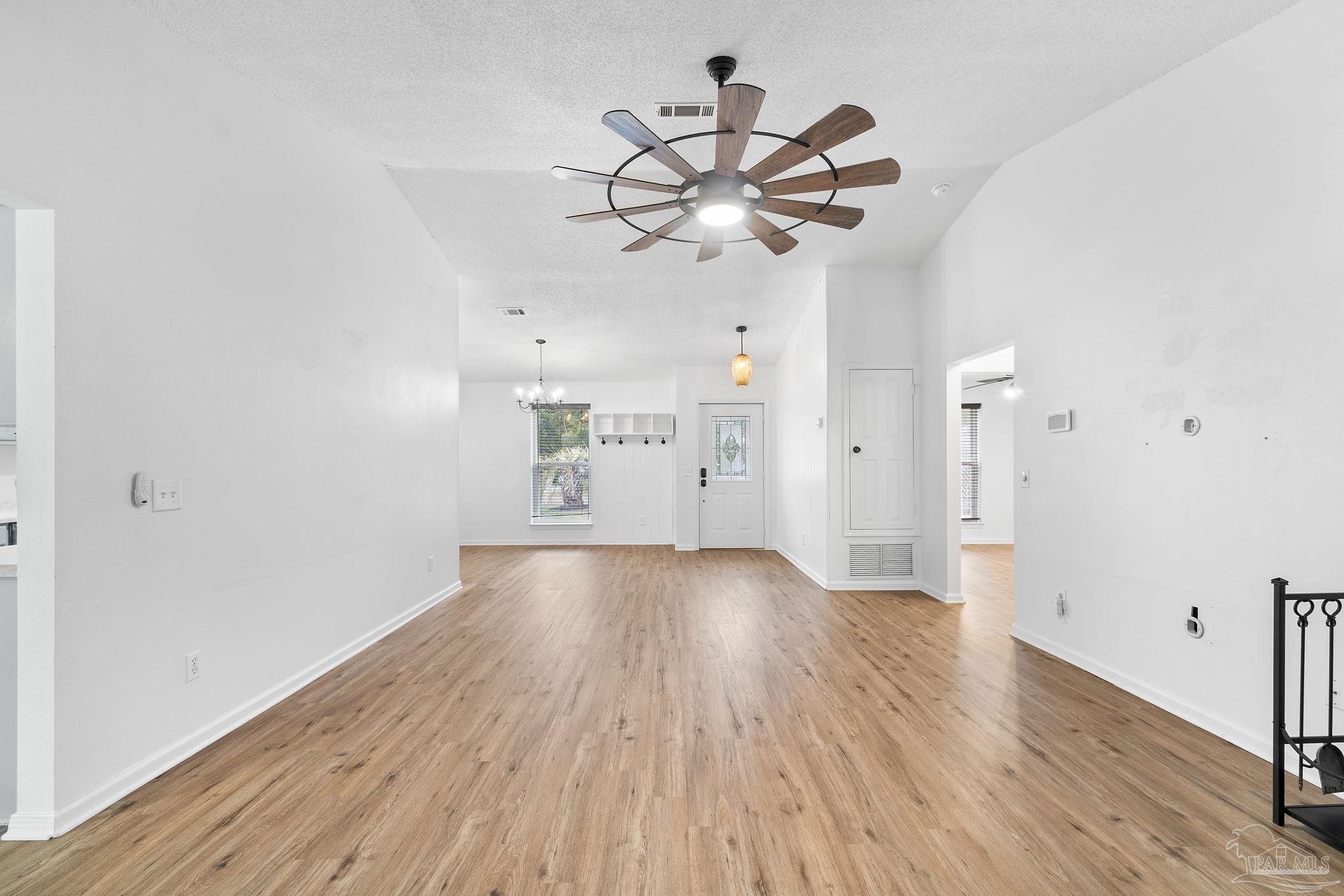 12609 Meadson Road Pensacola, FL 32506 - Photo 8 of 38 Gallery Image 8