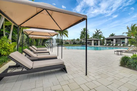 $3,295,000 | 2530 Northwest 71st Street, Boca Raton, FL 33496