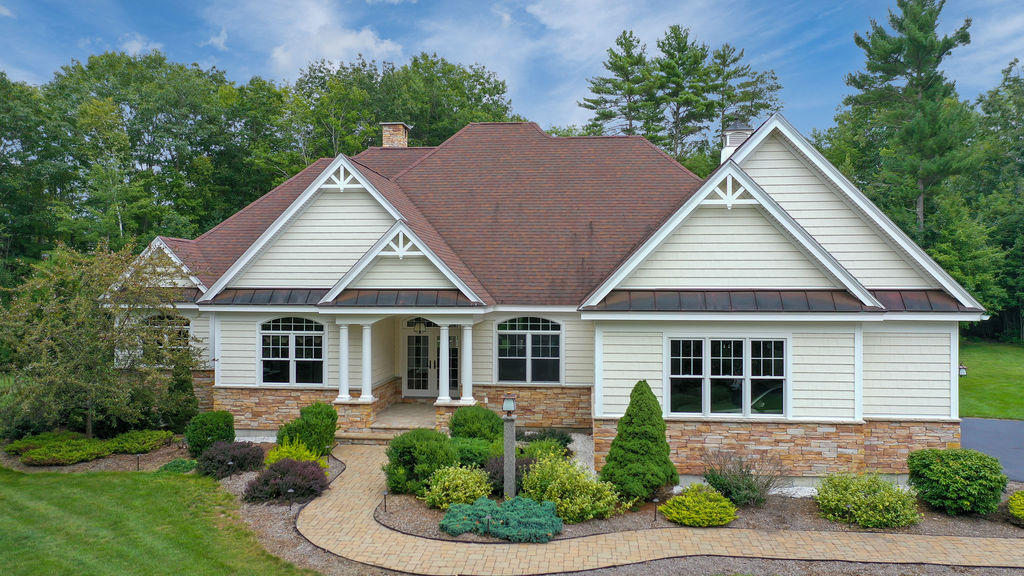 33 Freedom Road Scarborough, ME 04074 - Photo 1 of 38 002_33freedomrd-1