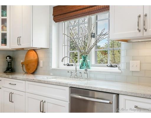 35 Bellevue Road Andover, MA 01810 - Photo 8 of 30