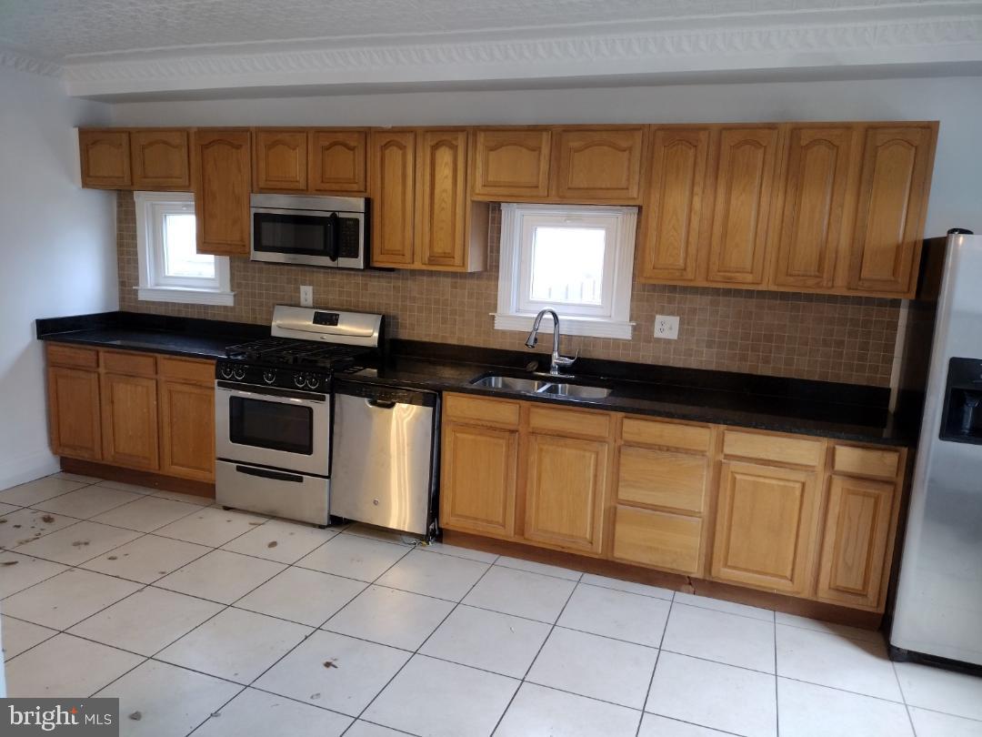 5944 Addison Road Capitol Heights, MD 20743 - Photo 6 of 14 Gallery Image 6