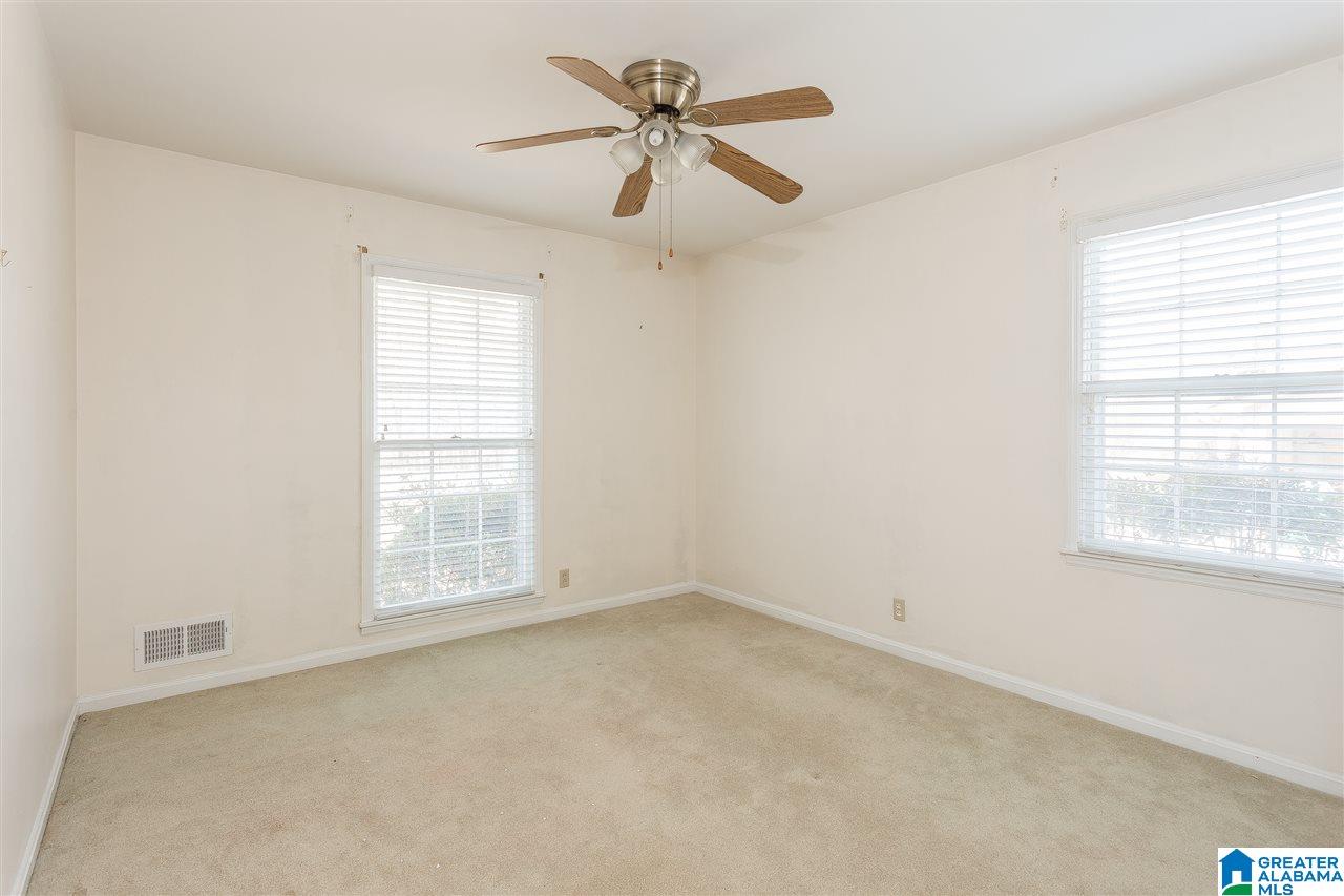 901 Magnolia Avenue Oneonta, AL 35121 - Photo 17 of 31
