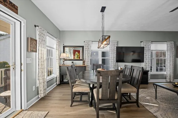 $650,000 | 8 Tea Party Drive, Uxbridge, MA 01569