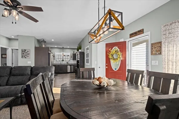 $650,000 | 8 Tea Party Drive, Uxbridge, MA 01569