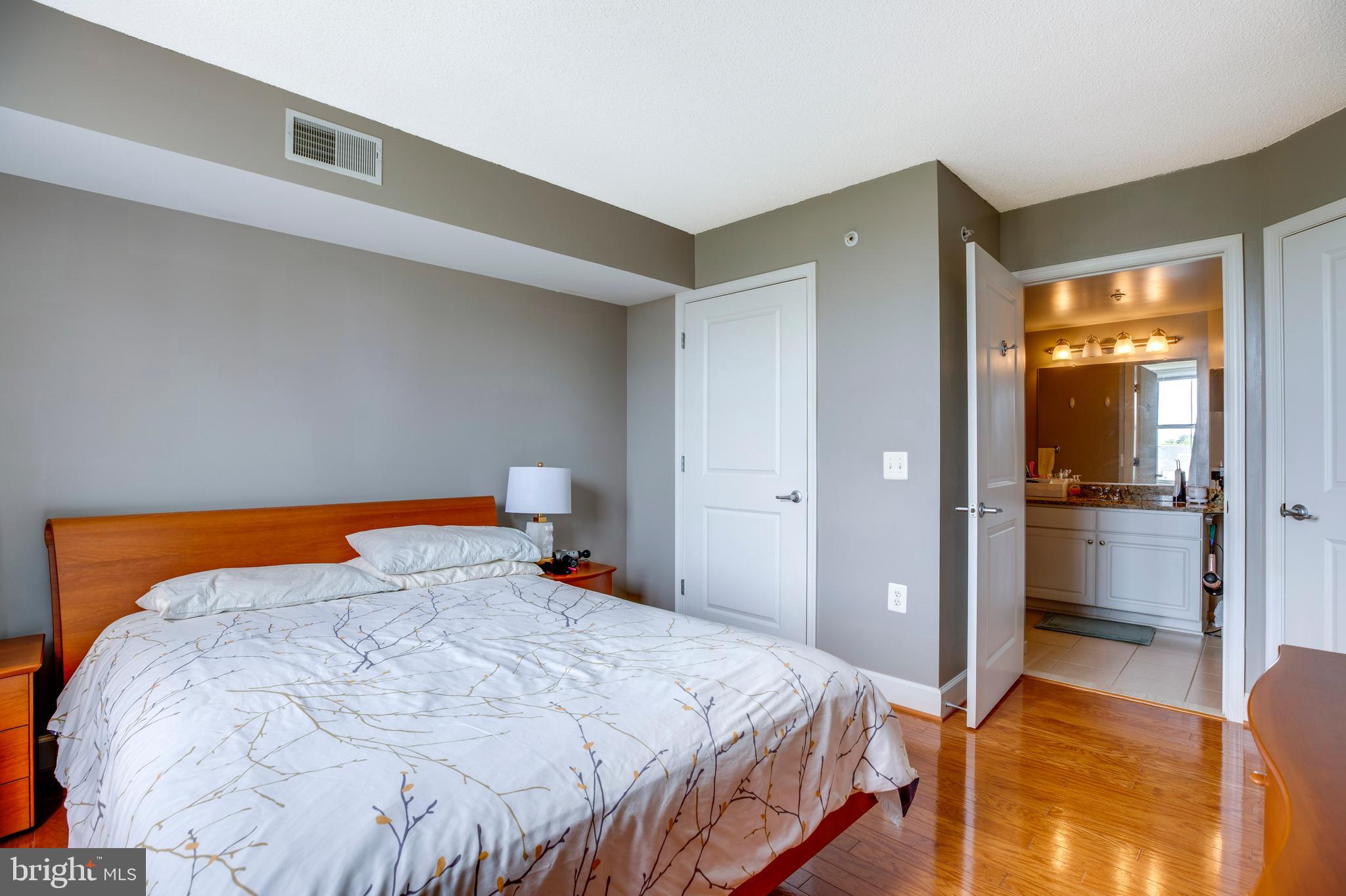 11800 Sunset Hills Road, Unit 723 Reston, VA 20190 - Photo 16 of 31
