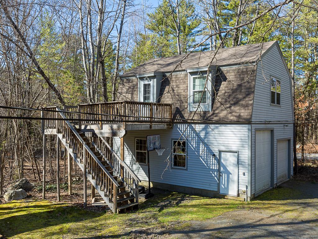 111 Old Derry Road Londonderry, NH 03053 - Photo 2 of 15