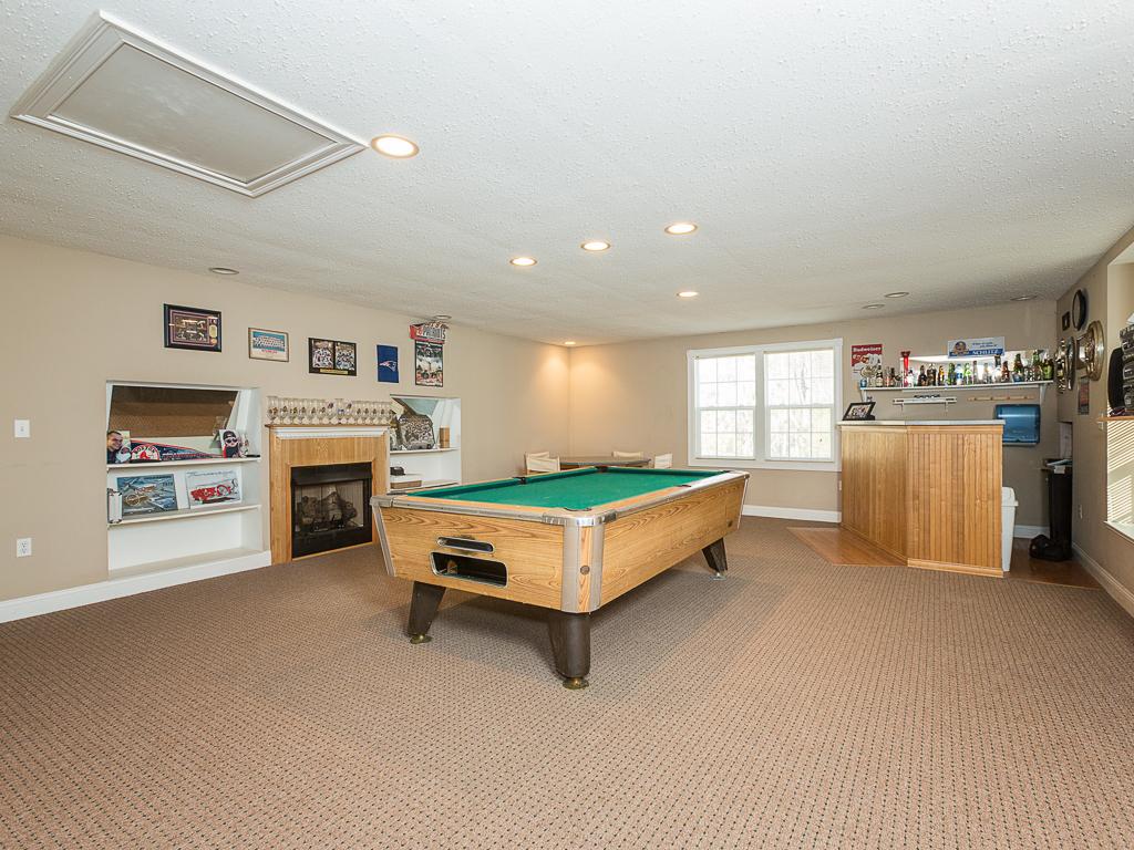 111 Old Derry Road Londonderry, NH 03053 - Photo 14 of 15