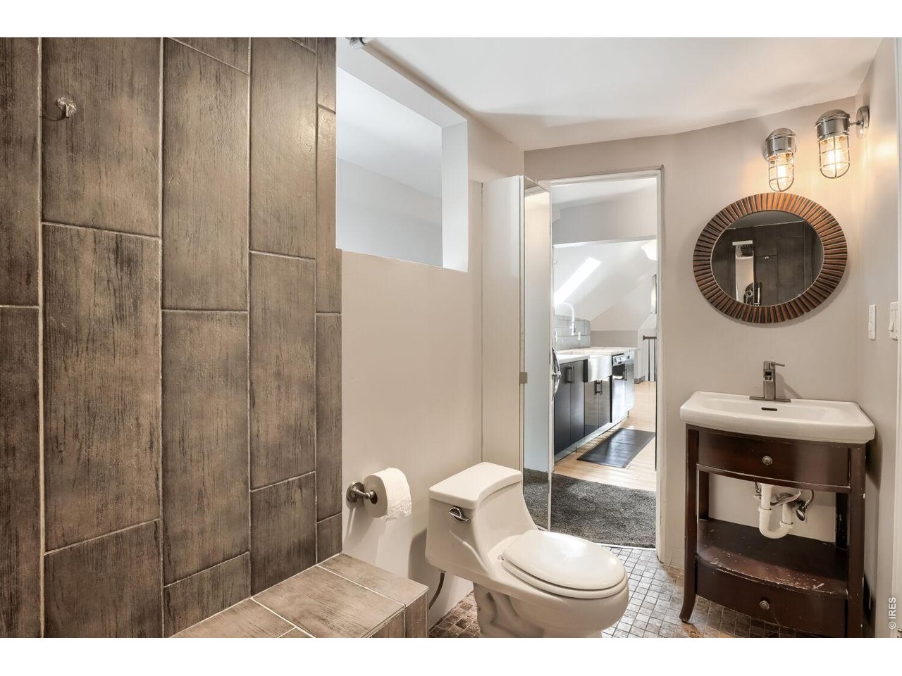 2929 Curtis Street Denver, CO 80205 - Photo 32 of 43