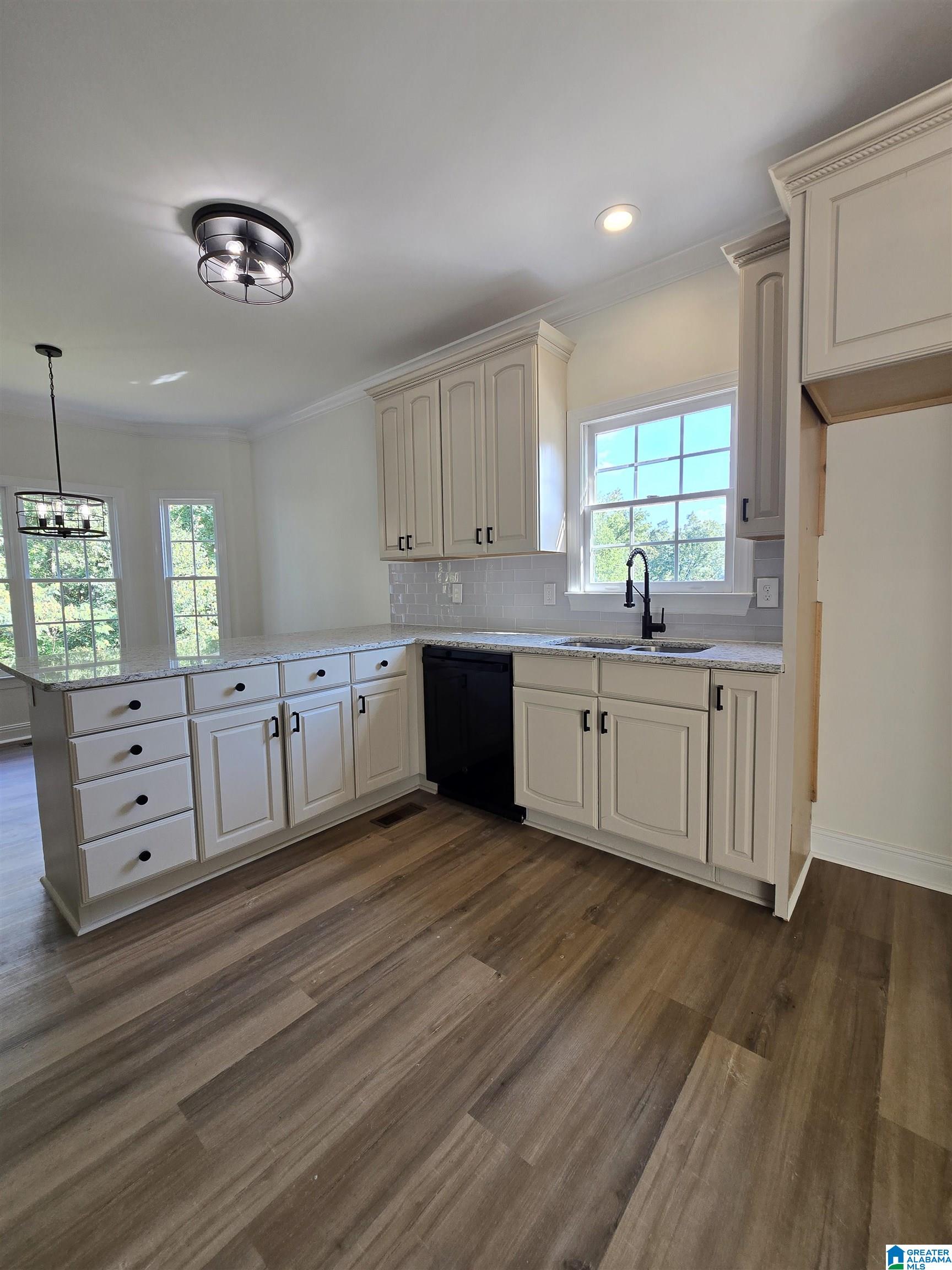6545 Harness Circle Pinson, AL 35126 - Photo 7 of 33