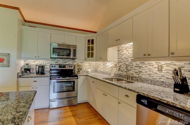 197 O'Brien Road Lake Lure, NC 28746 - Photo 6 of 28 Gallery Image 6