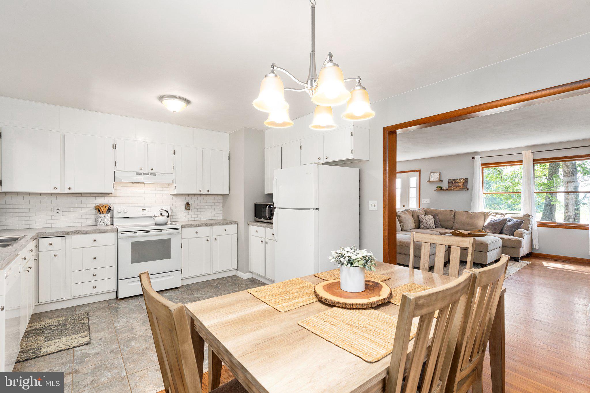 6265 Hoff Road Spring Grove, PA 17362 - Photo 19 of 47