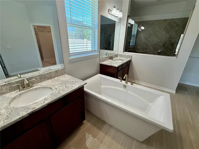 $799,999 | 10409 Cardera Drive, Riverview, FL 33578