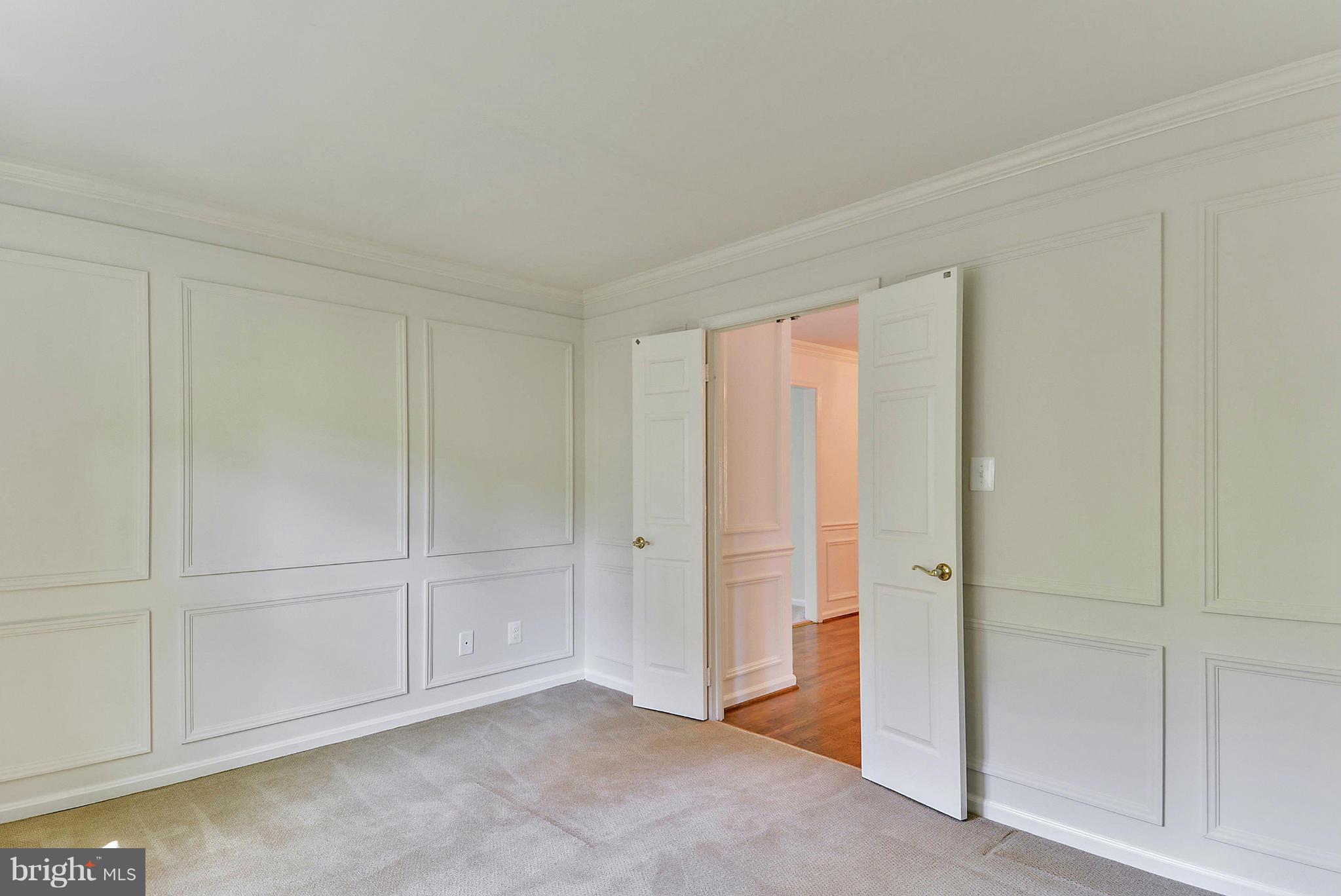 9500 Reach Road Potomac, MD 20854 - Photo 15 of 30 Main level study