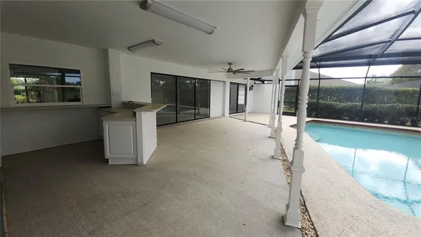 $3,300 | 2001 Country Club Court, Plant City, FL 33566