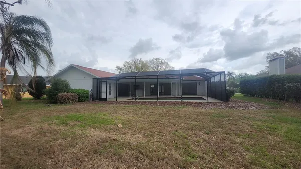$3,300 | 2001 Country Club Court, Plant City, FL 33566