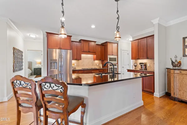 $699,999 | 14 Grandwood Circle, Durham, NC 27712