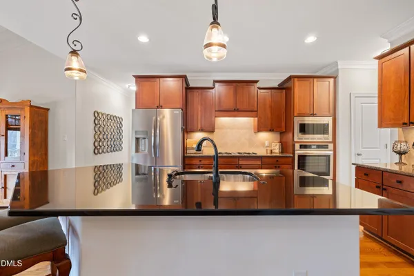 $699,999 | 14 Grandwood Circle, Durham, NC 27712